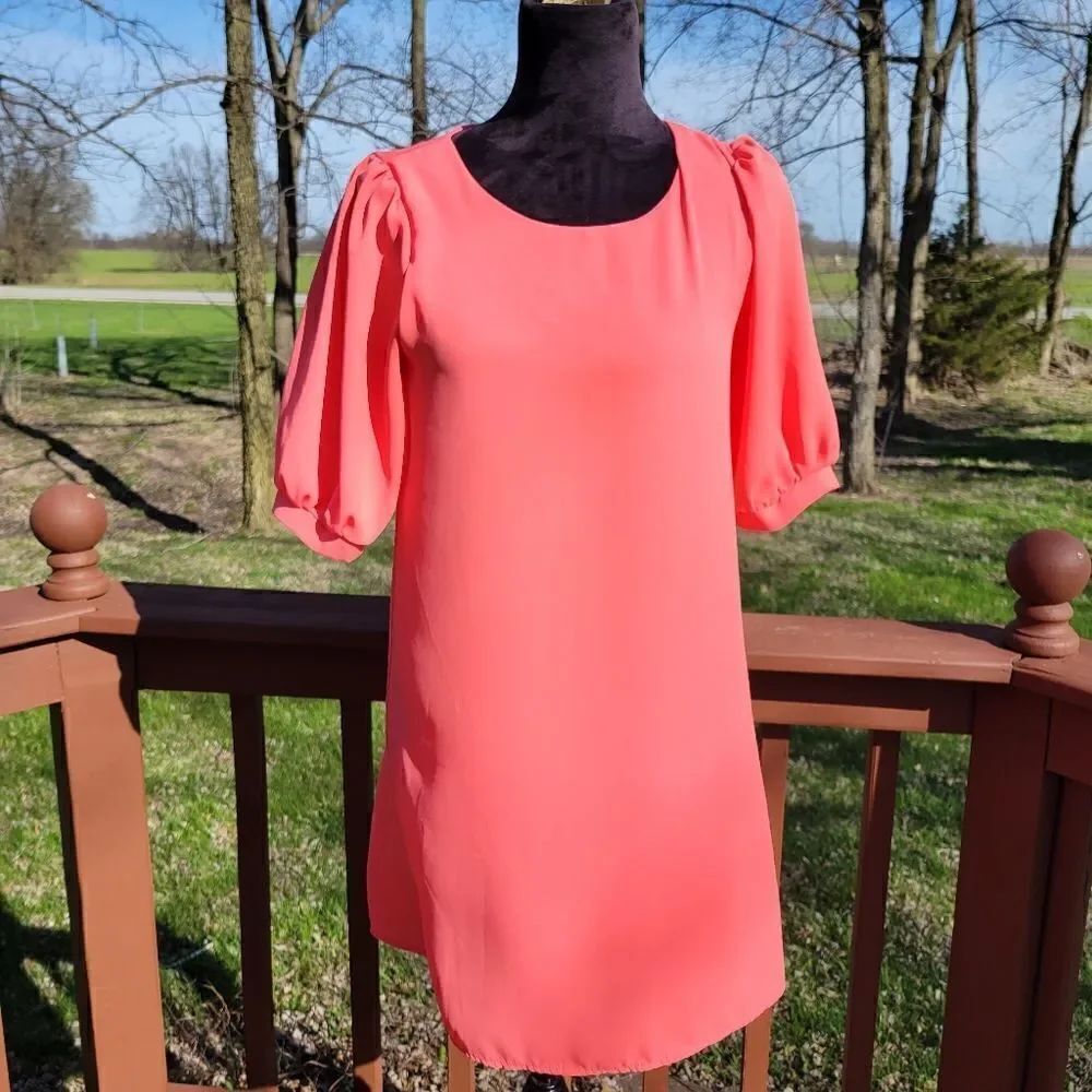 Everly Coral Half Puff Sleeve Round Neck Mini Shift Dress Size Small